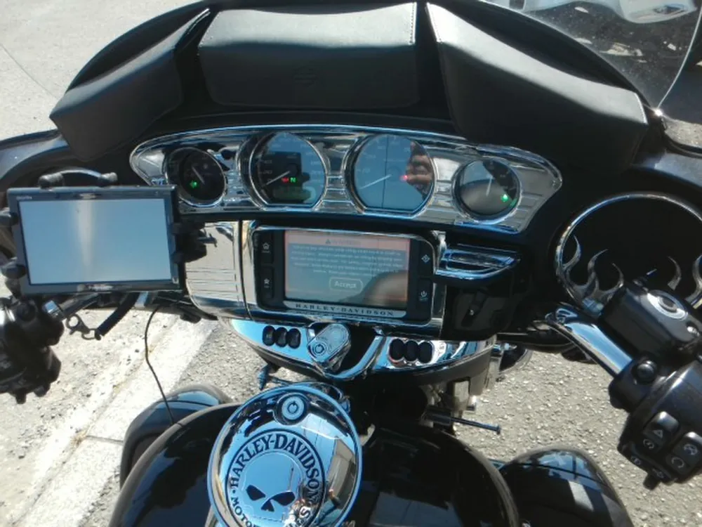 Harley-Davidson FLHTCU 2015, чёрный, фото 3