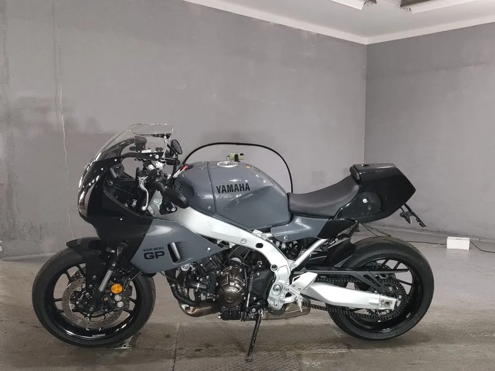 Yamaha Xsr900-2 2024, чёрный, серый, фото 2