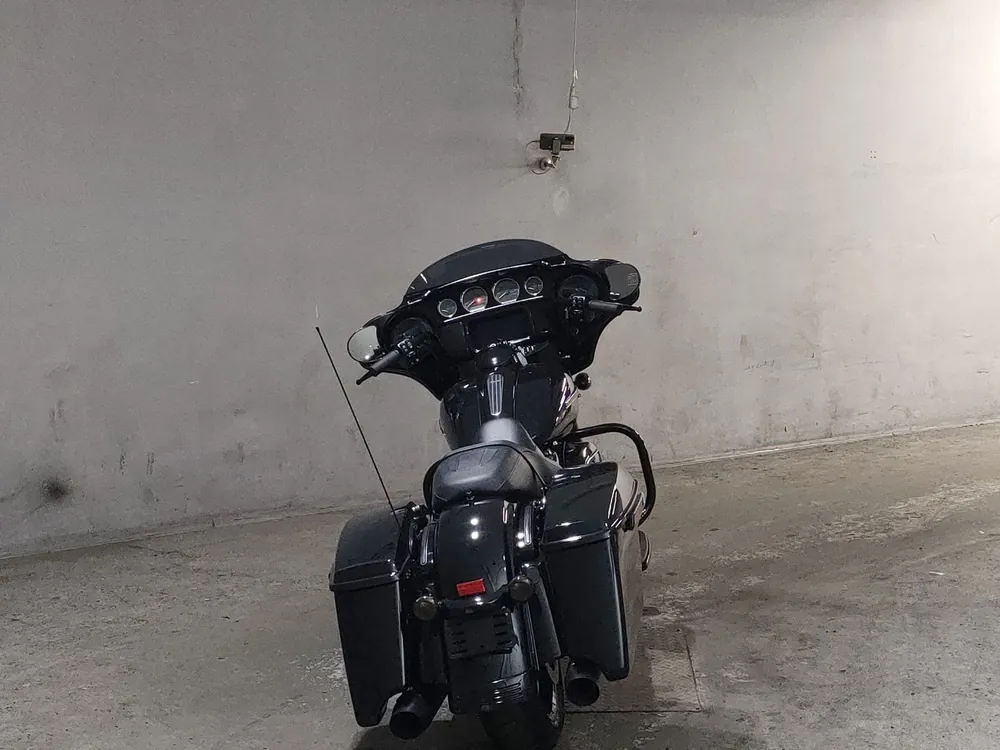 Harley-Davidson FLHXS1870 2021, чёрный, фото 4