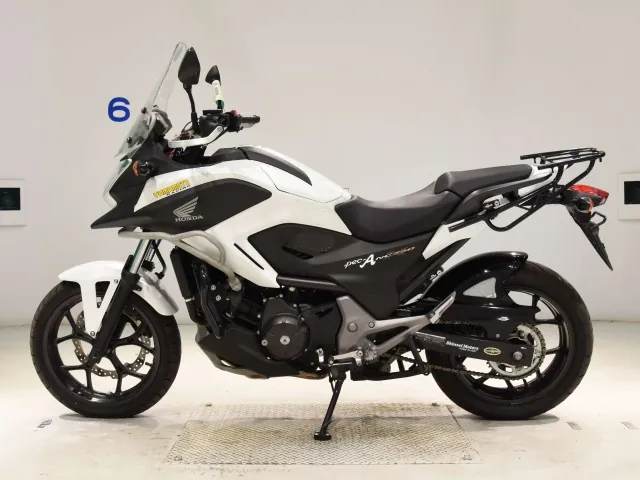 Honda Nc750Xdld 2015, белый, фото 2