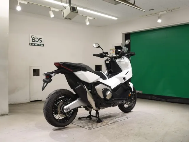 Honda X-ADV750 2025, белый, фото 5