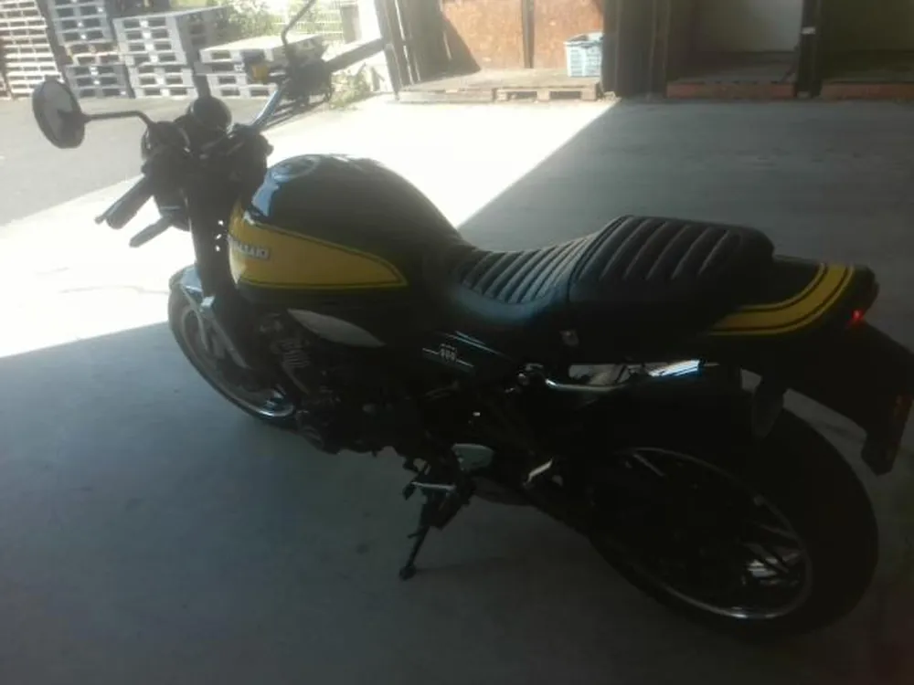 Kawasaki Z900RS 2024, зелёный, фото 5