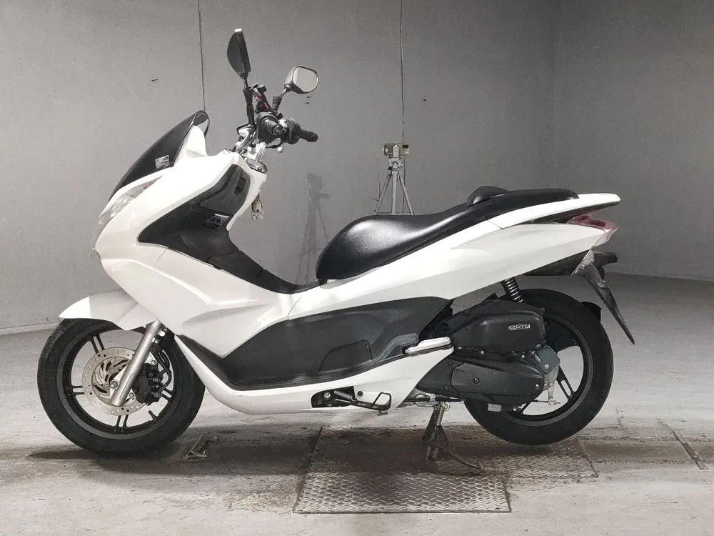 Honda PCX JF28 из Японии, фото 2