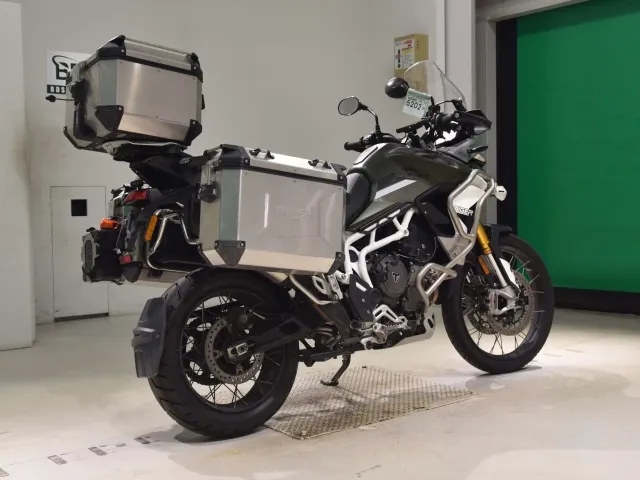 Triumph Tiger 900 Rally Pro 2022, зелёный, фото 5