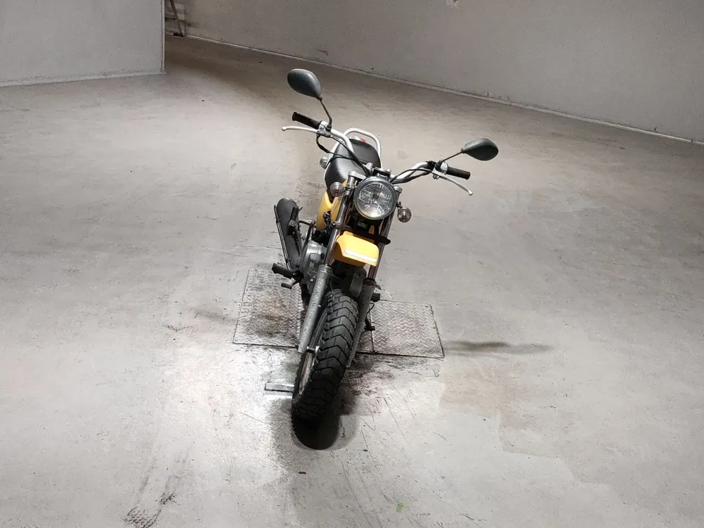 Honda APE 100, жёлтый, фото 3
