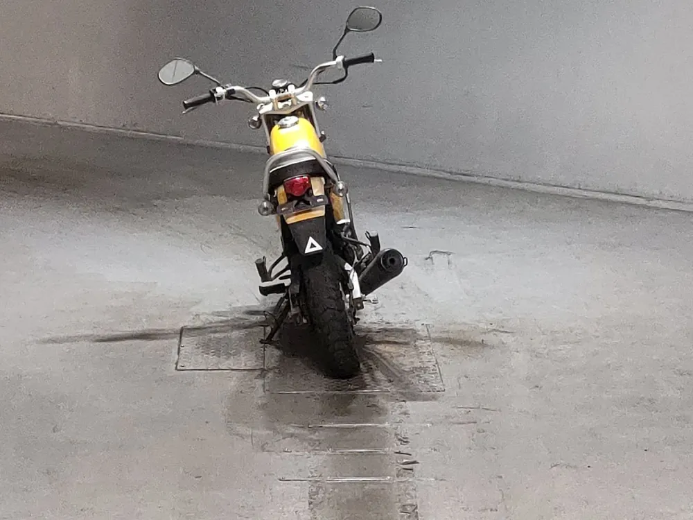 Honda APE 100, жёлтый, фото 4