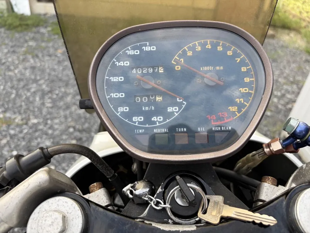 Suzuki GSX400S Katana 1993, фото 2