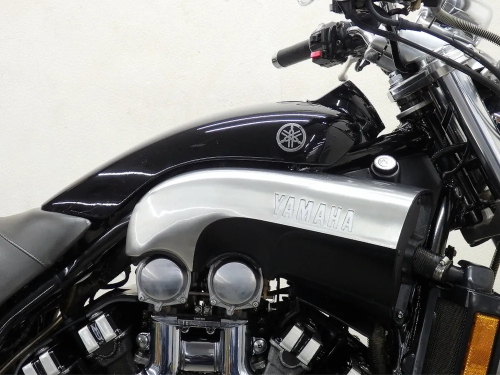 Yamaha V-MAX 1997, чёрный, фото 12