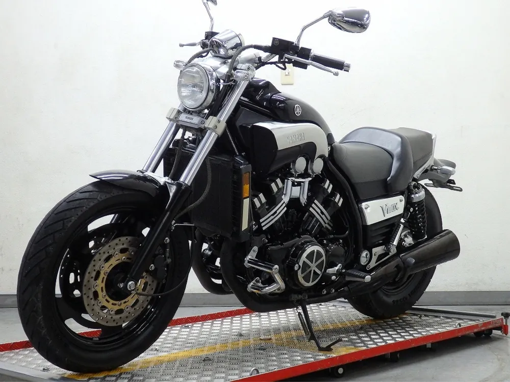 Yamaha V-MAX 1997, чёрный, фото 6
