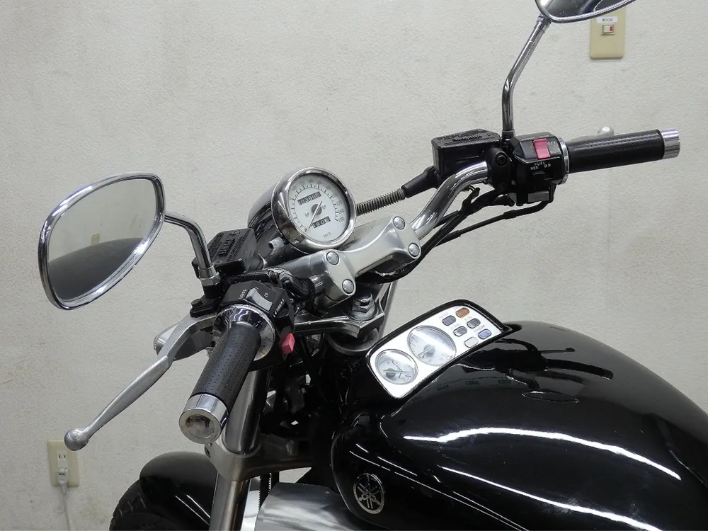 Yamaha V-MAX 1997, чёрный, фото 8