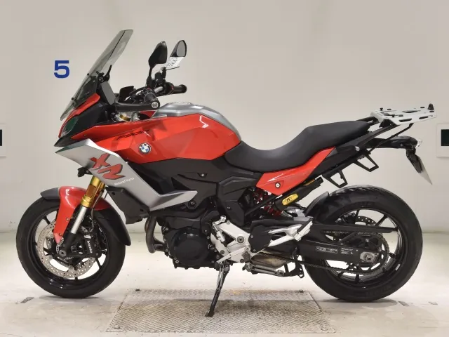 BMW F900XR 2021, red | black, фото 2