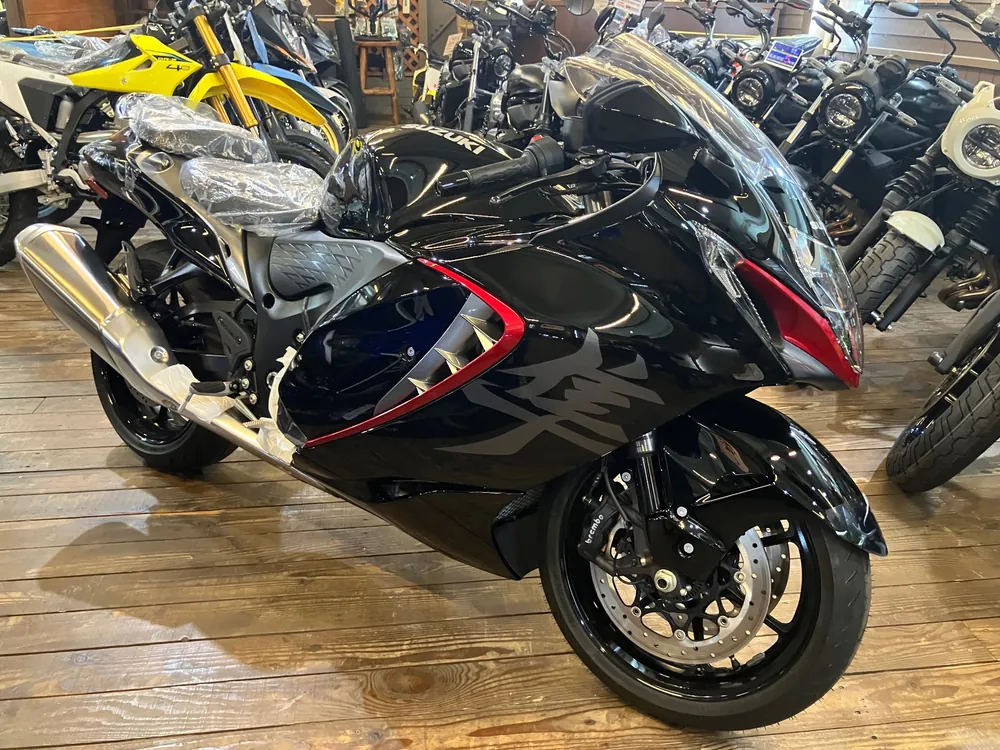 Suzuki Hayabusa 2026, чёрный, фото 2