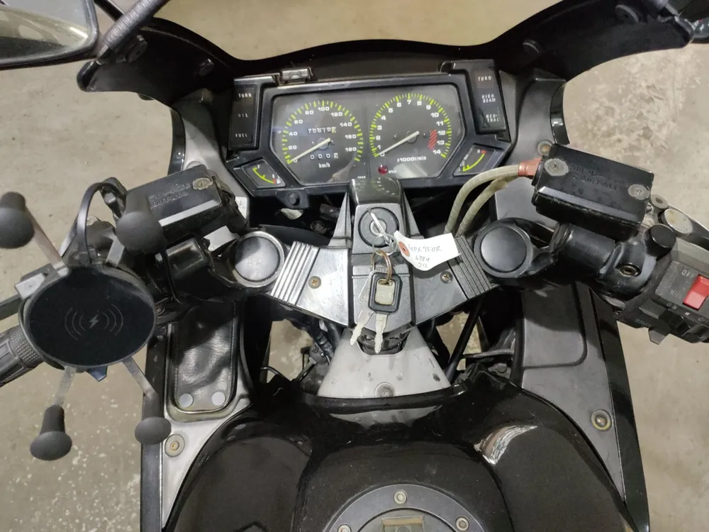 Kawasaki GPX750R 1987, чёрный, фото 5