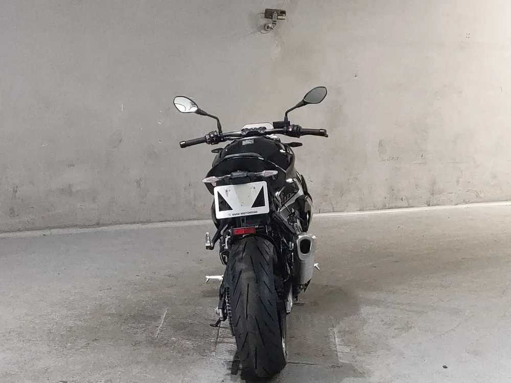 BMW S1000R 2026, чёрный, фото 4