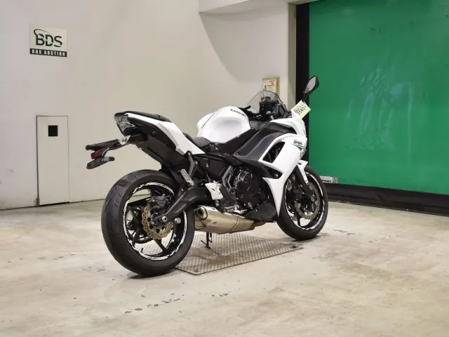 Kawasaki Ninja650A 2020, белый, фото 5