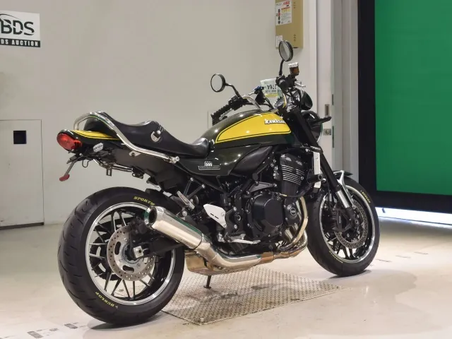 Kawasaki Z900RS 2024, жёлтый, фото 5