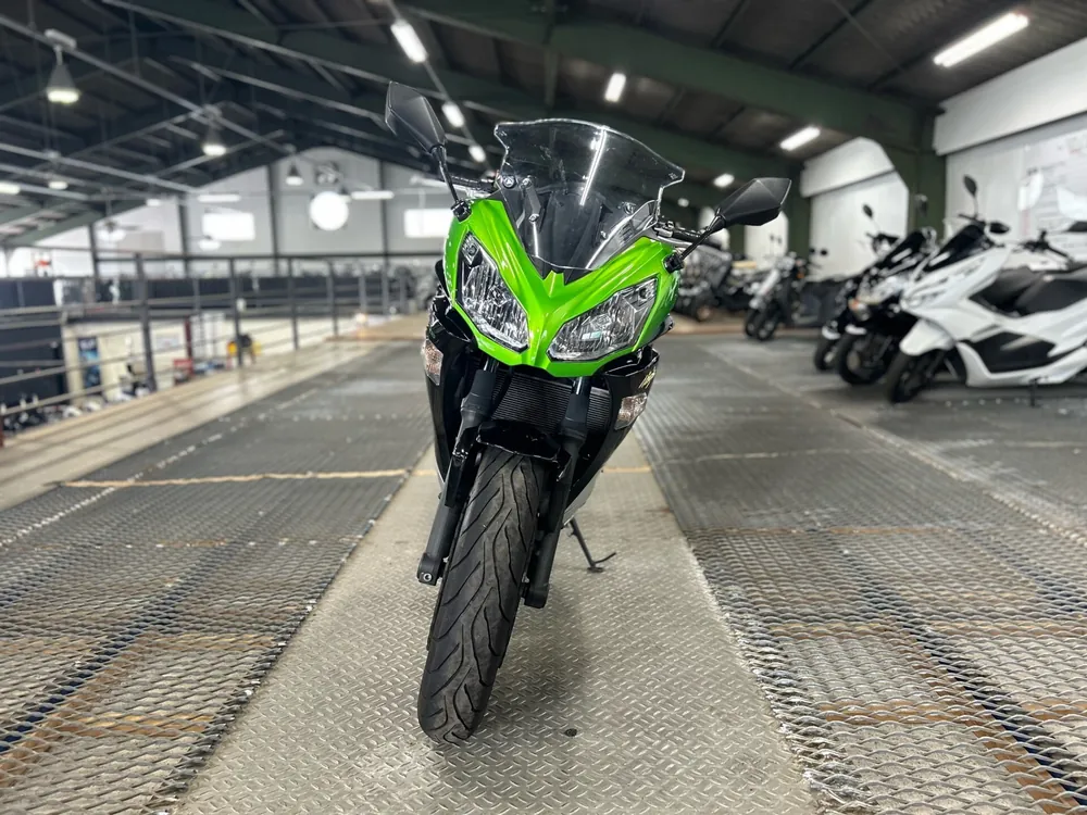 Kawasaki Ninja 400 2014, зелёный, фото 6