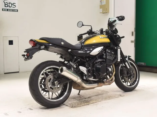 Kawasaki Z900RS 2023, black | yellow, фото 5