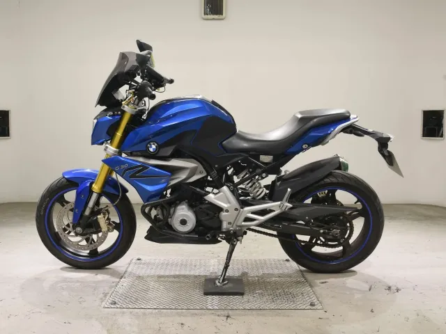BMW G310R 2017, blue | silver, фото 2