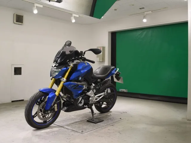 BMW G310R 2017, blue | silver, фото 4
