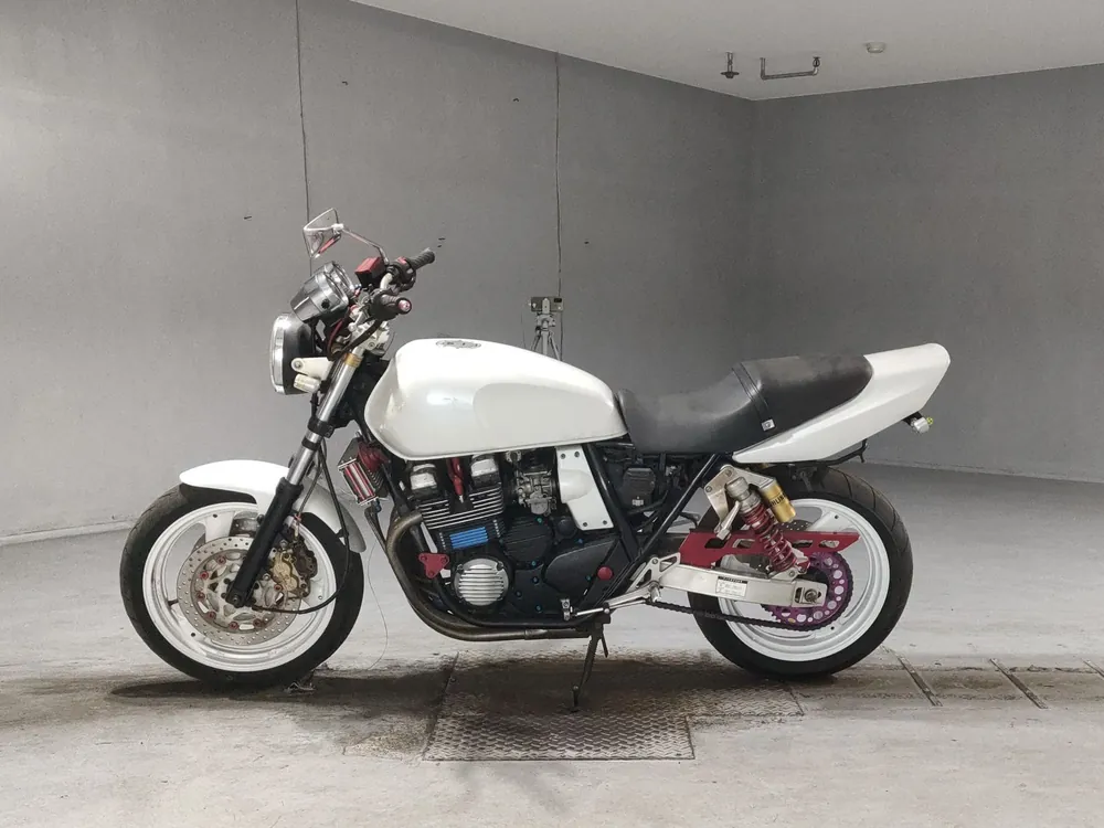 Yamaha XJR400R 1996, белый, фото 2