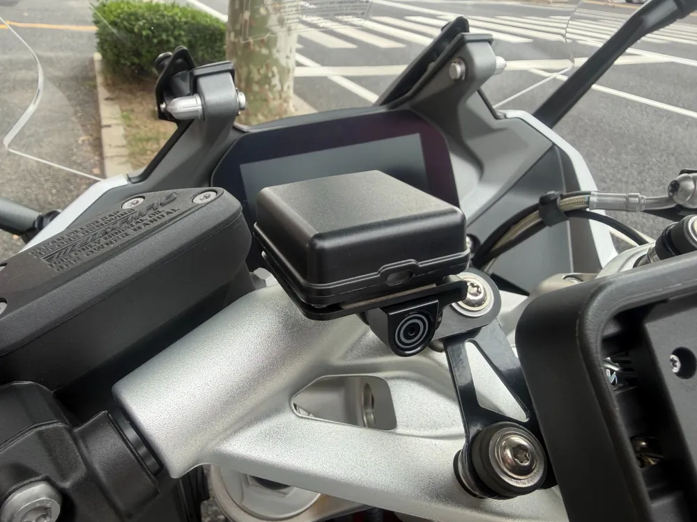 BMW R1250R 2021, белый, фото 15
