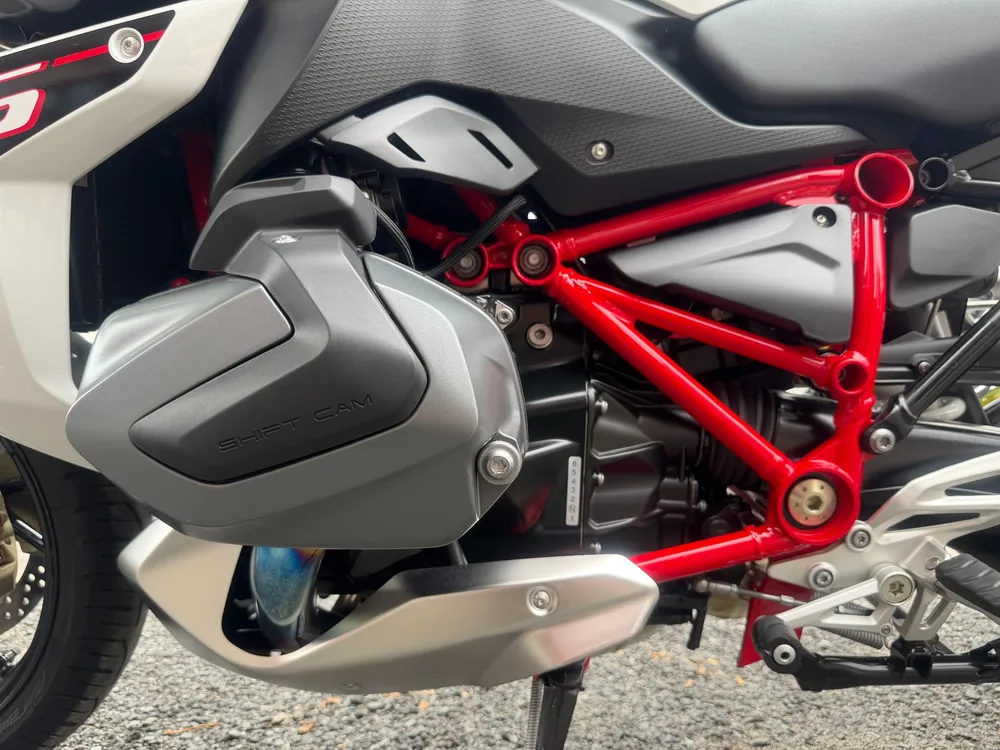 BMW R1250R 2021, белый, фото 19