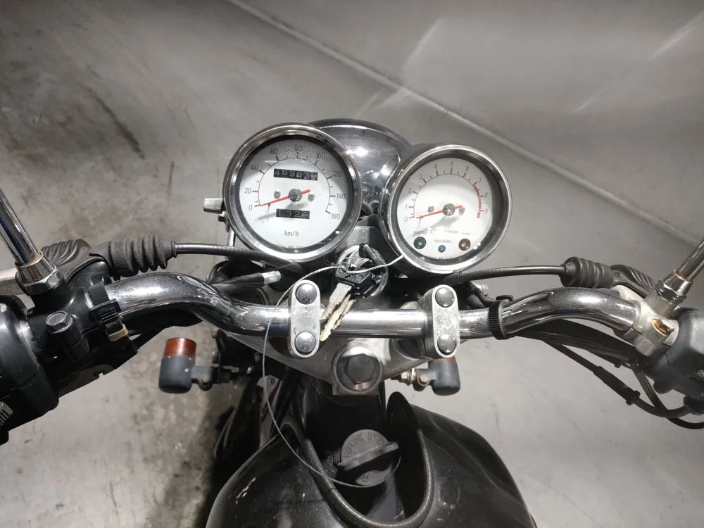 Yamaha SR400 2000, чёрный, фото 5