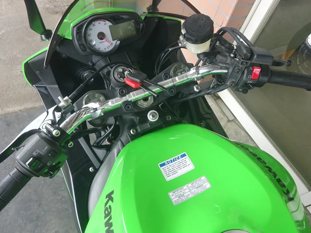 Kawasaki Ninja ZX-6R 2010, black/green, фото 10