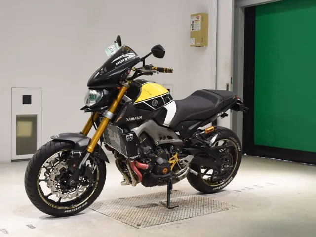 Yamaha Mt-09A 2015, black | yellow, фото 4