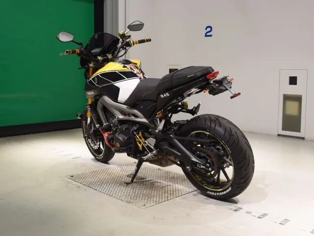 Yamaha Mt-09A 2015, black | yellow, фото 6