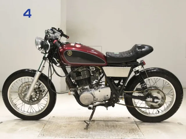 Yamaha SR400 2001, красный, фото 2