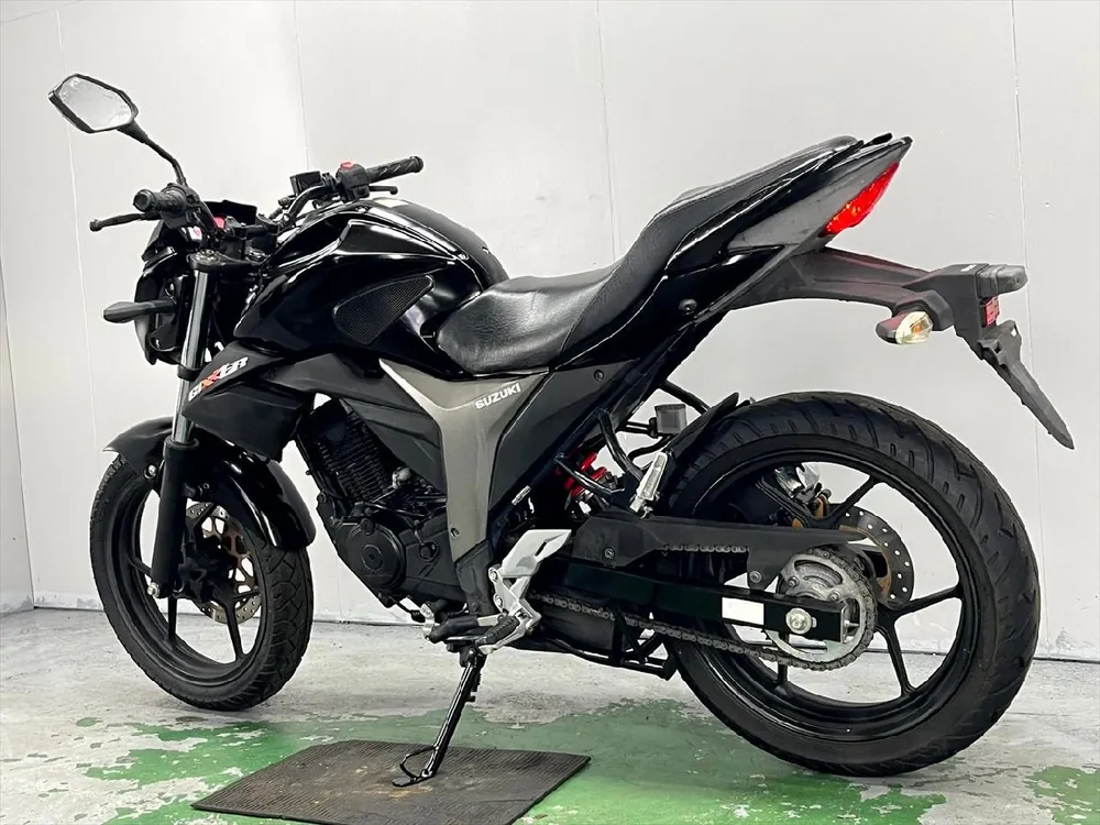 Suzuki Gixxer 150 2017, фото 8