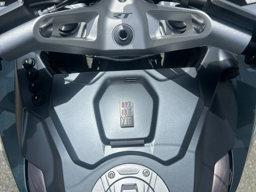 BMW R1300Gs Adv Asa 2026, зелёный, фото 11