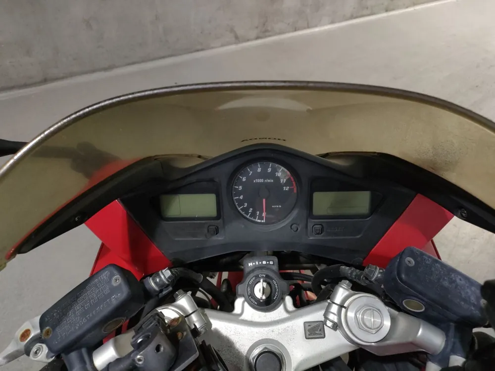 Honda VFR800, красный, фото 5