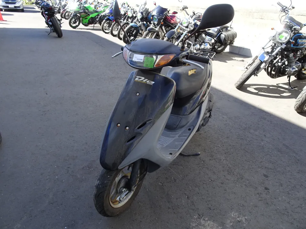 Honda Super Dio 2022, чёрный, зелёный, фото 4