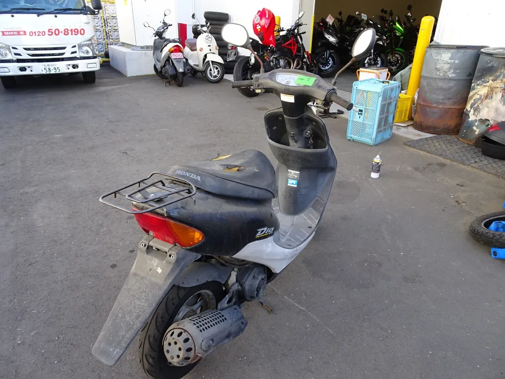Honda Super Dio 2022, чёрный, зелёный, фото 5