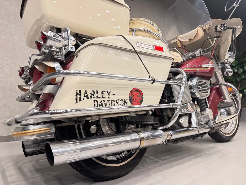 Harley-Davidson FLH1200 2013, белый, розовый, фото 8