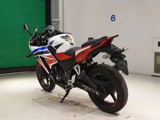 Honda CBR250R MC41, white | red | blue, фото 6