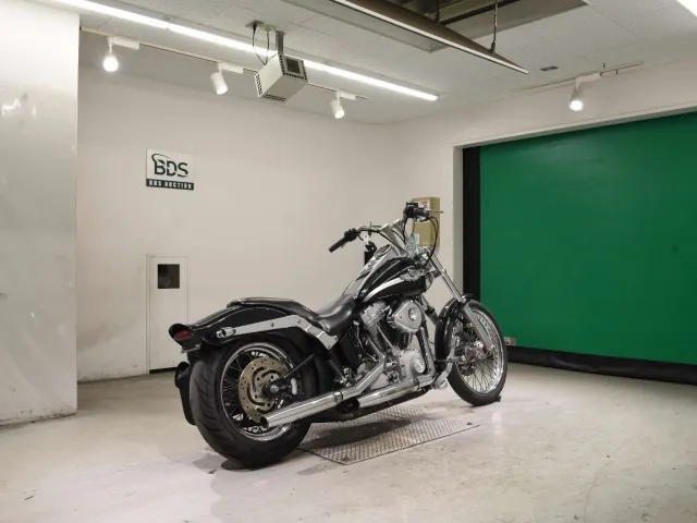 Harley-Davidson FXST1450 2003, чёрный, фото 5