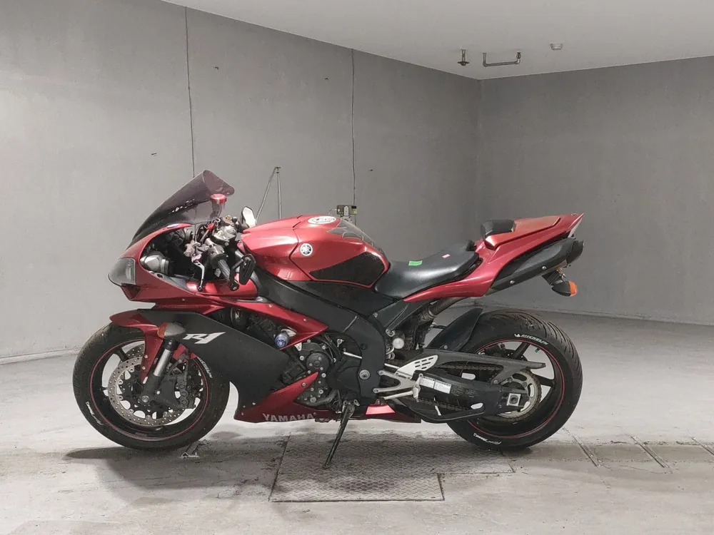 Yamaha YZF-R1 2008, красный, фото 2