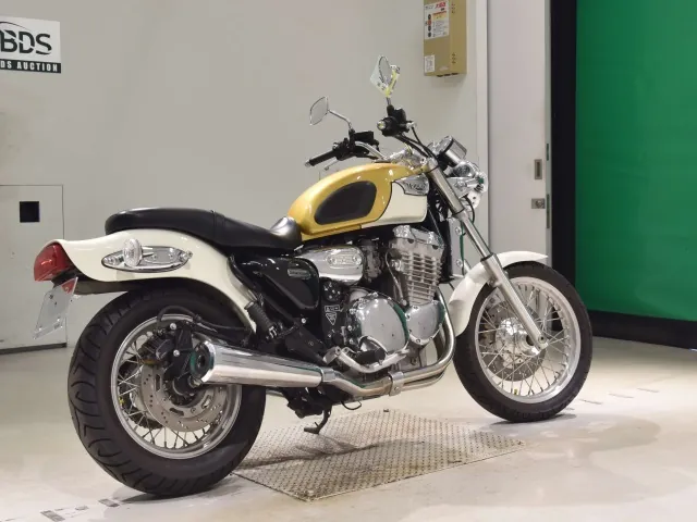 Triumph Adventure 2008, золотистый, фото 5
