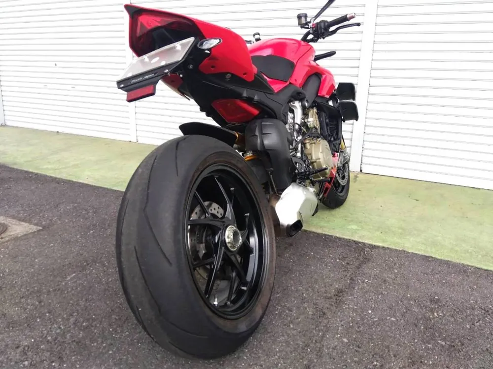 Ducati Streetfighter V4S 2024, фото 6