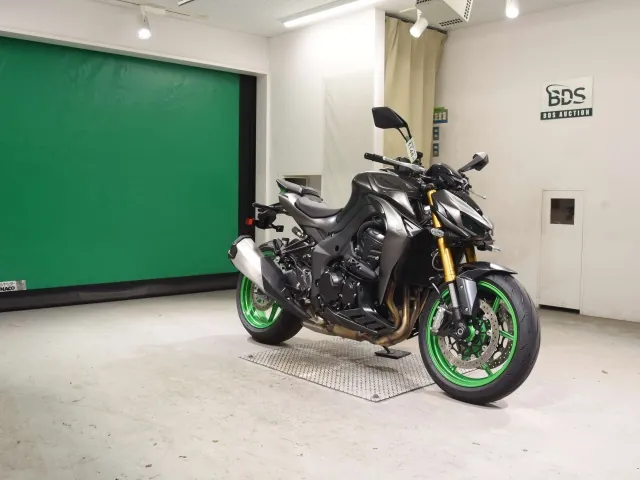 Kawasaki Z1100 2026, matt gun, фото 3