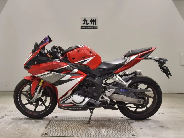 Honda CBR250RR, white | red, фото 2