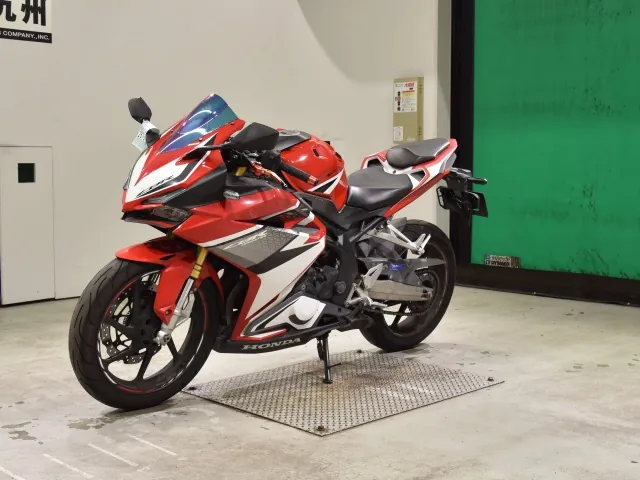 Honda CBR250RR, white | red, фото 4