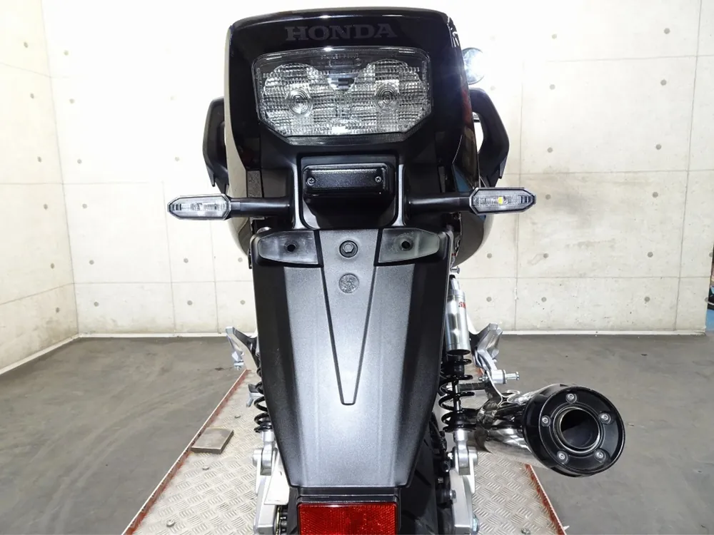 Honda CB1300 2025, black/gray, фото 7