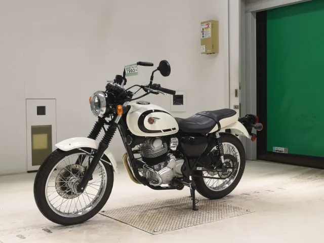 Kawasaki W230, белый, фото 4
