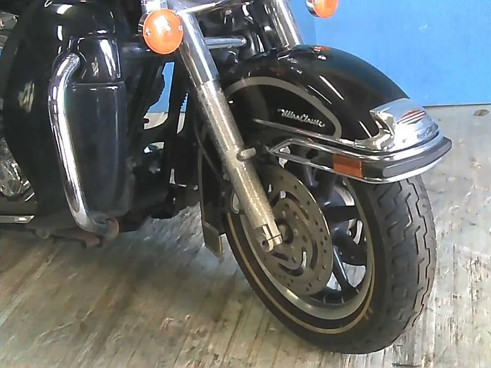 Harley-Davidson FLHTCU 2003, фото 10