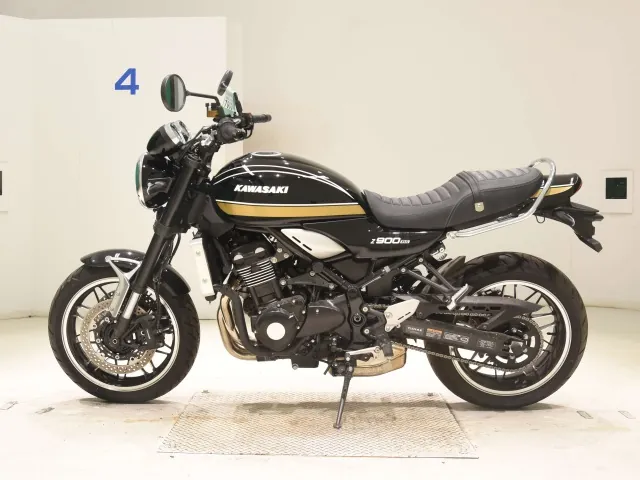 Kawasaki Z900RS 2022, black | gold, фото 2
